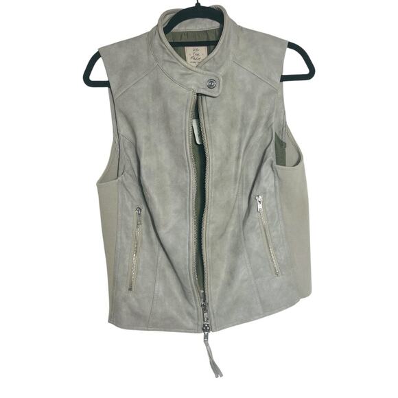 We The Free Sweeney Vegan Leather Vest Size S - Picture 2 of 12